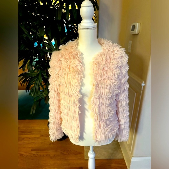 💗💕Blue Blush Pink Adorable Bombshell Fringy Faux Fur Jacket Size Small💕💗 - Picture 2 of 8